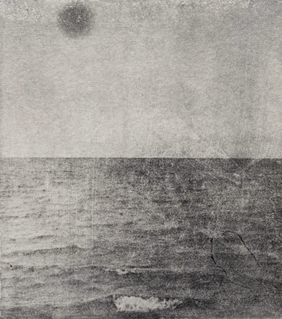 Linda Simmel, Lake Hofoavatn Black Sun